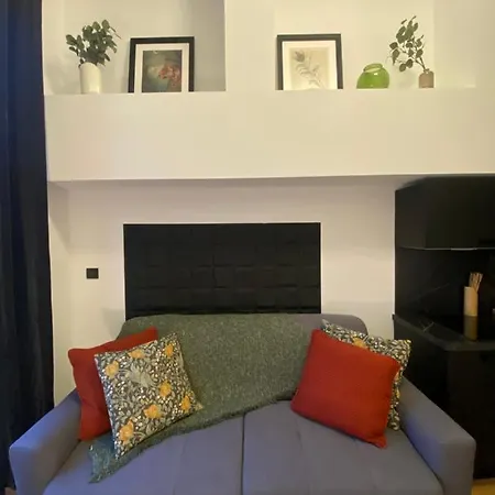 105 B - Tres Beau Studio Avec Mezzanine Refait A Neuf Hyper Centre/ac شقة نيس