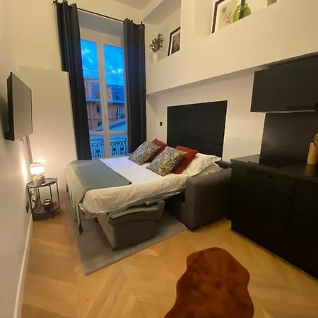 105 B - Tres Beau Studio Avec Mezzanine Refait A Neuf Hyper Centre/ac Nice